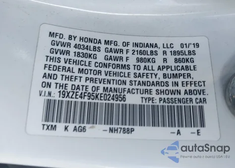 2019 Honda Insight Touring z USA, uszkodzony, nr VIN 19XZE4F95KE024956